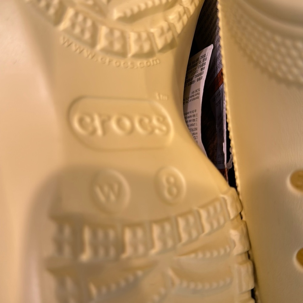 Crocs Classic Platform Clogs New- - Picture 16 of 16